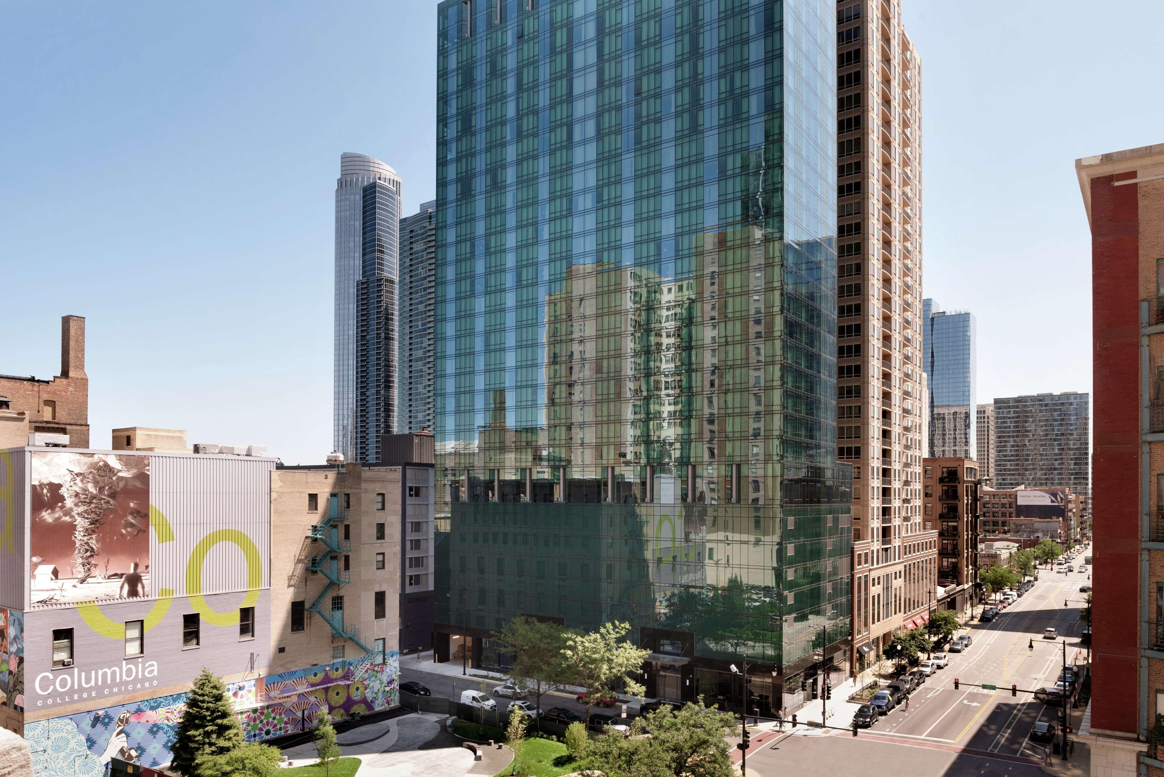Hilton Garden Inn Chicago Downtown South Loop Exterior foto